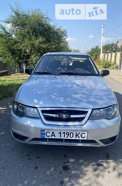 Седан Daewoo Nexia 2012 в Шполі