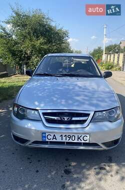 Седан Daewoo Nexia 2012 в Шполі