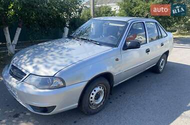 Седан Daewoo Nexia 2012 в Шполі