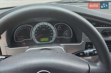Седан Daewoo Nexia 2010 в 