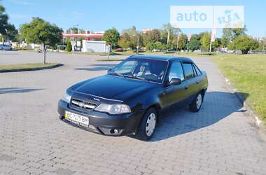 Седан Daewoo Nexia 2008 в Бориславі