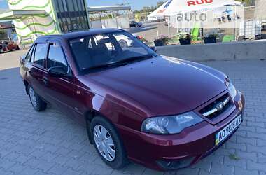 Седан Daewoo Nexia 2010 в Луцке