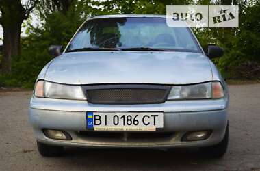 Седан Daewoo Nexia 1998 в Полтаве