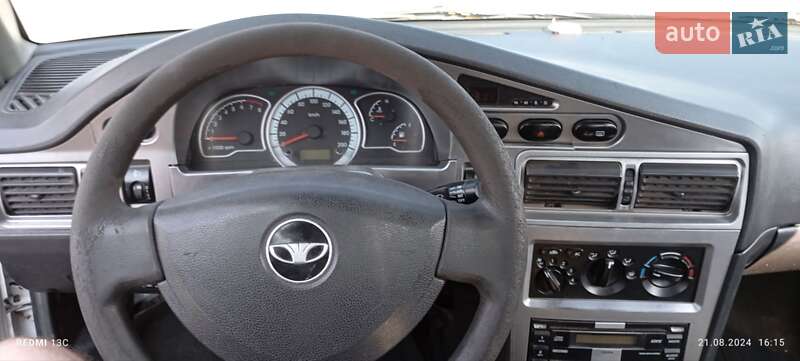 Седан Daewoo Nexia 2012 в Києві