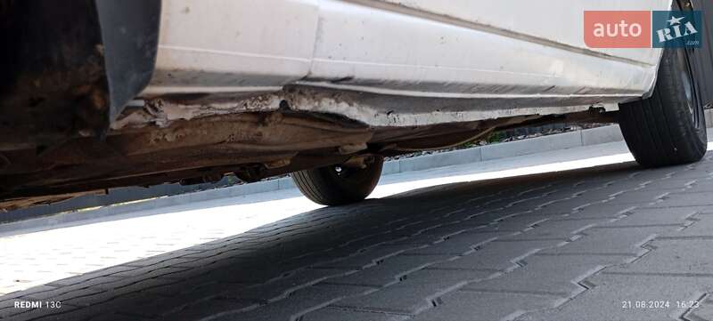 Седан Daewoo Nexia 2012 в Києві