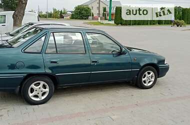 Седан Daewoo Nexia 1997 в Дунаевцах