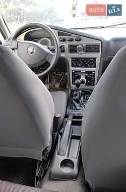 Седан Daewoo Nexia 2008 в 