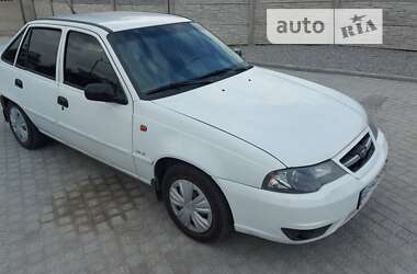 Седан Daewoo Nexia 2012 в Запоріжжі