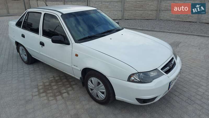 Седан Daewoo Nexia 2012 в Запоріжжі