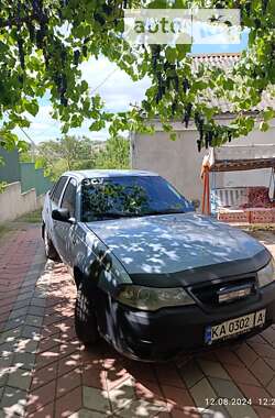 Седан Daewoo Nexia 2012 в Курахово