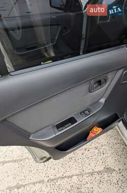 Седан Daewoo Nexia 2008 в 