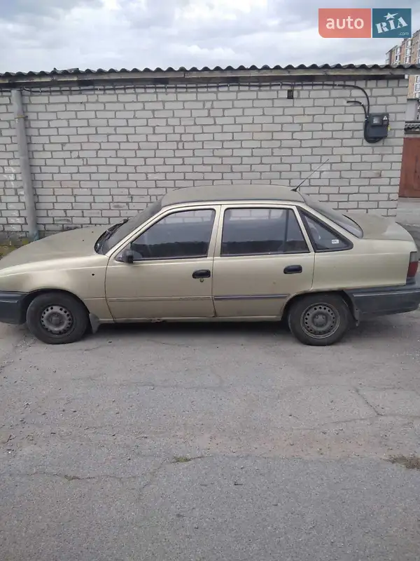 Daewoo Nexia
