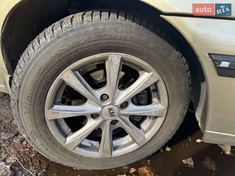 Седан Daewoo Nexia 2006 в Сумах