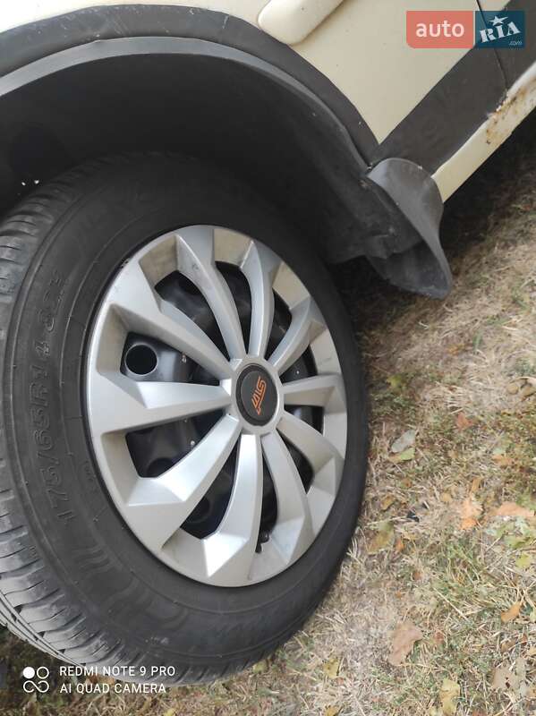 Седан Daewoo Nexia 2012 в Борисполе