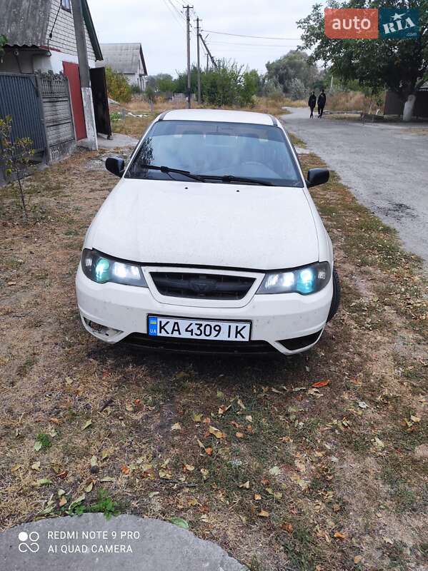 Daewoo Nexia 2012 Daewoo Nexia 2012
