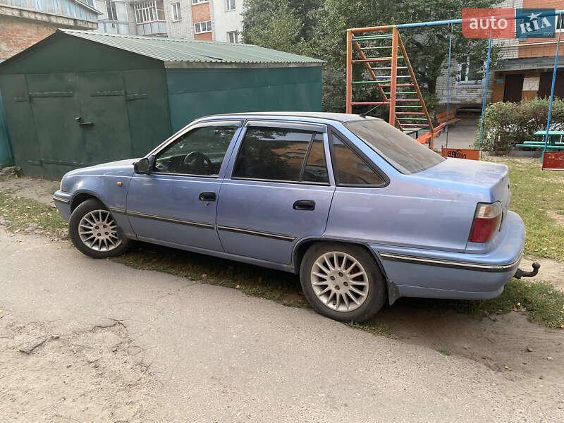 Седан Daewoo Nexia 2007 в Смеле