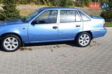 Седан Daewoo Nexia 2008 в 