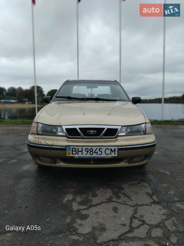 Седан Daewoo Nexia 2007 в 