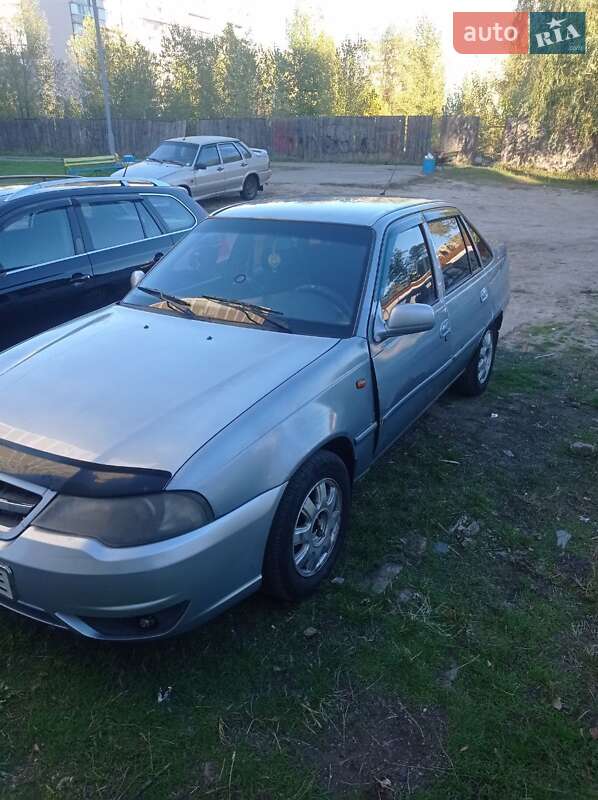Седан Daewoo Nexia 2012 в Киеве