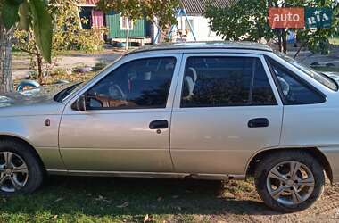 Седан Daewoo Nexia 2007 в 