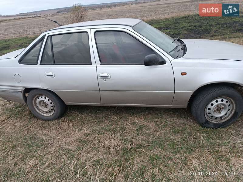 Седан Daewoo Nexia 2008 в Кривом Роге