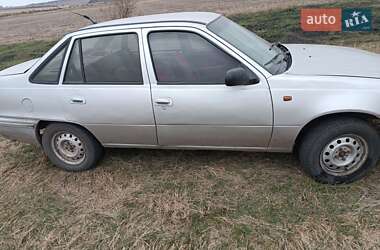 Седан Daewoo Nexia 2008 в 