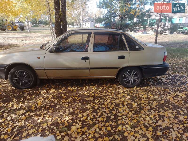 Седан Daewoo Nexia 2008 в Каменском