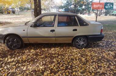 Седан Daewoo Nexia 2008 в 