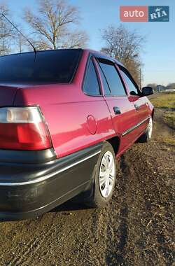 Седан Daewoo Nexia 2006 в 
