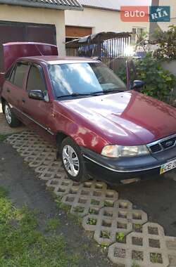 Седан Daewoo Nexia 2006 в Заставній