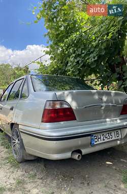 Седан Daewoo Nexia 2008 в 