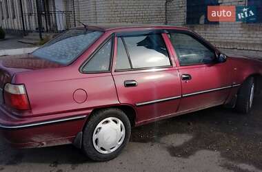 Седан Daewoo Nexia 2007 в 