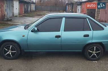 Седан Daewoo Nexia 2008 в 