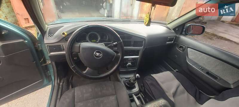 Седан Daewoo Nexia 2008 в Кам'янському