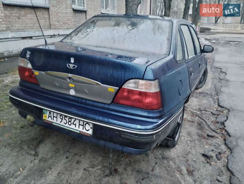 Седан Daewoo Nexia 2005 в Иванкове