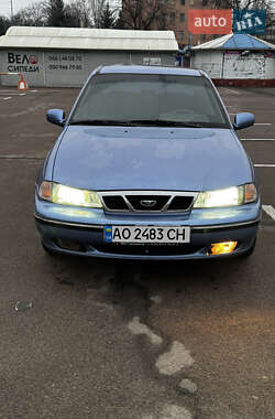 Седан Daewoo Nexia 2008 в Мукачевому