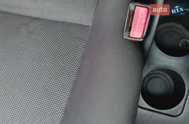 Седан Daewoo Nexia 2012 в 