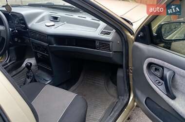 Седан Daewoo Nexia 2007 в 
