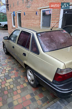 Седан Daewoo Nexia 2008 в 