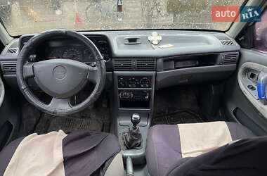 Седан Daewoo Nexia 2008 в Кутах