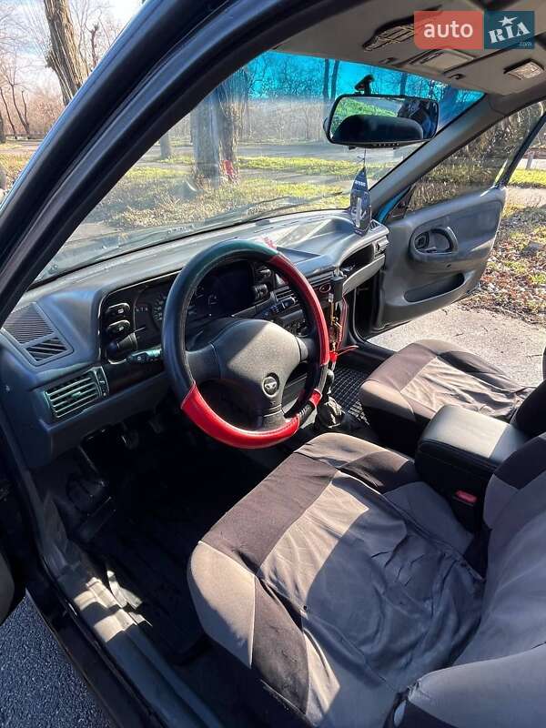 Седан Daewoo Nexia 1997 в Кривом Роге фото 4 Седан Daewoo Nexia 1997 в Кривом Роге