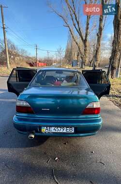 Седан Daewoo Nexia 1997 в Кривому Розі