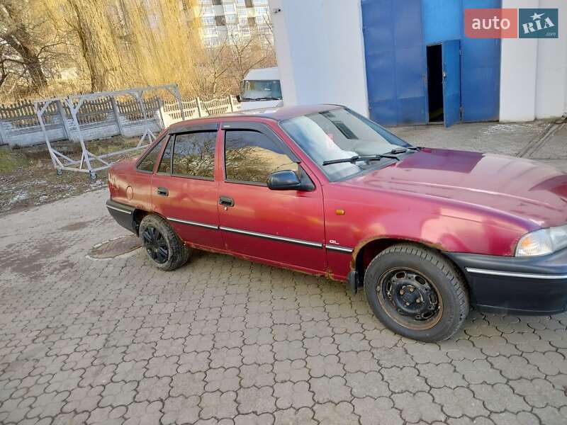 Седан Daewoo Nexia 2007 в Чернівцях