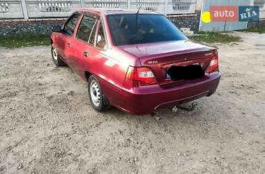 Седан Daewoo Nexia 2008 в Богуславе