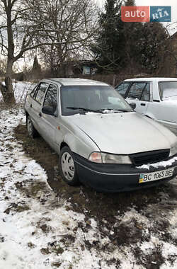 Седан Daewoo Nexia 2007 в Ровно