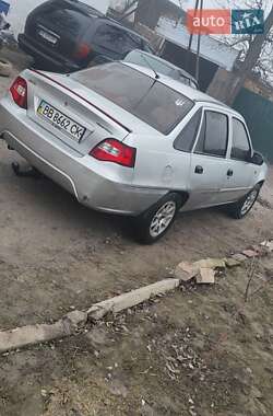 Седан Daewoo Nexia 2012 в 