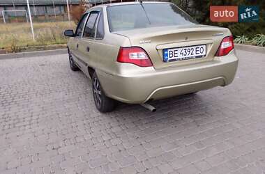Седан Daewoo Nexia 2008 в 