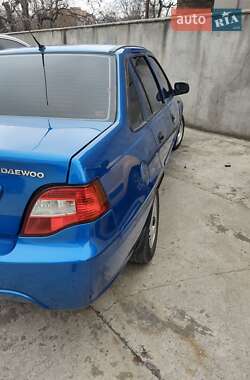 Седан Daewoo Nexia 2012 в Умані