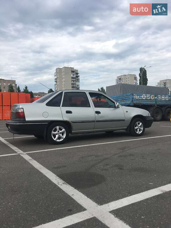 Седан Daewoo Nexia 2007 в Маньківці