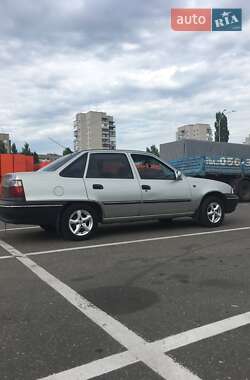 Седан Daewoo Nexia 2007 в 
